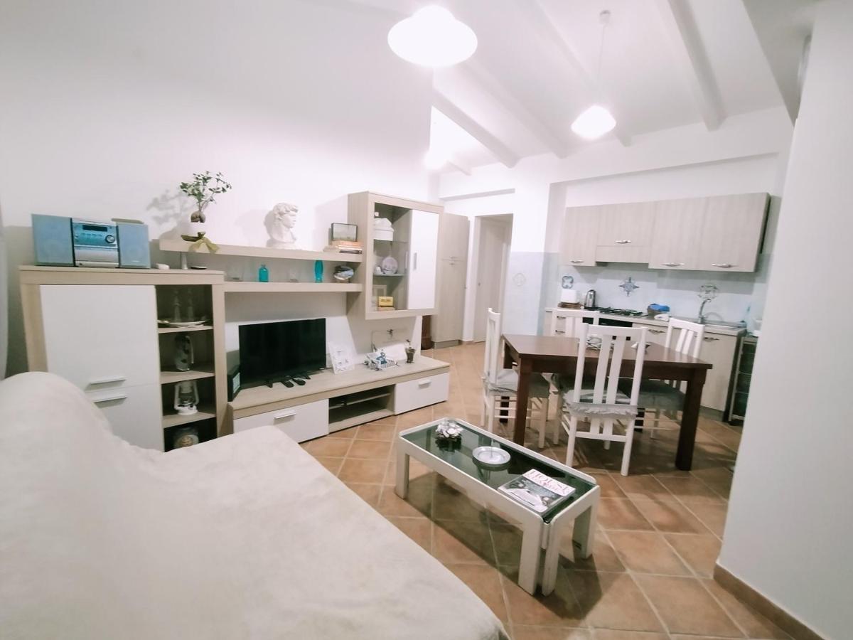 Villino L'Aranceto Sorrentino Bed & Breakfast Meta Ngoại thất bức ảnh