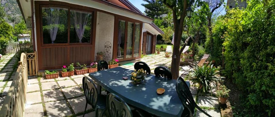 Villino L'Aranceto Sorrentino Bed & Breakfast Meta Ngoại thất bức ảnh